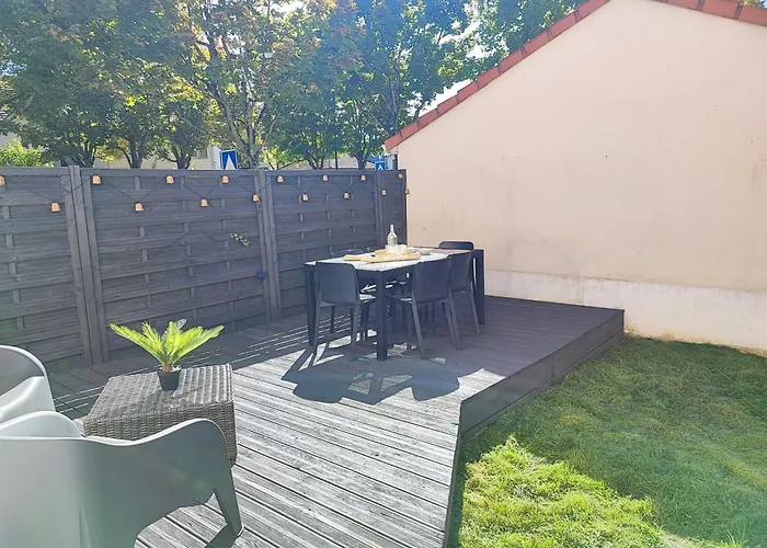 Full House 2 Rooms With Garden - 7 Pers - Near To Disneyland Paris